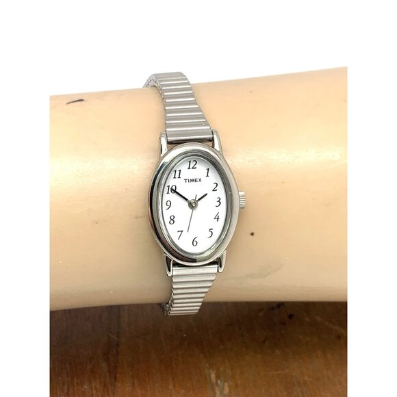 Timex Women's Watch T21902 Quartz Petite White Dial Silver Steel Expansion Band - Picture 10 of 13